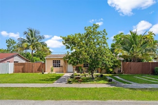 6233 Rodman St, Hollywood, FL 33023