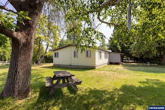 1470 Barker Rd, Hood River, OR 97031