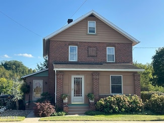 173 S Montgomery St, Hollidaysburg, PA 16648