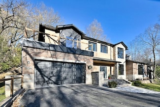 615 Harper Dr, Algonquin, IL 60102