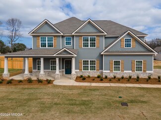 106 Lady Ln, Warner Robins, GA 31088