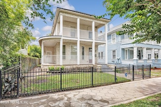 138 W 7th St, Jacksonville, FL 32206