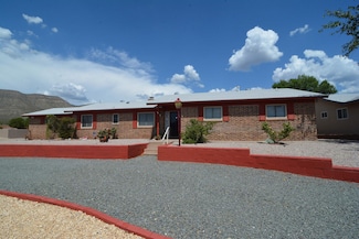 1526 Scenic Dr, Alamogordo, NM 88310