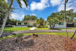 13840 SW 74th Ave, Palmetto Bay, FL 33158