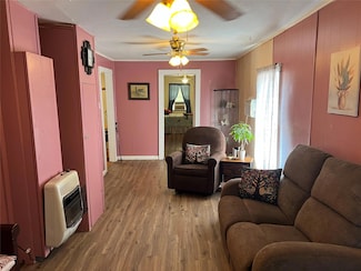 607 Garcia St, Lockhart, TX 78644