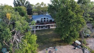 37165 S Little McDonald Dr, Perham, MN 56573