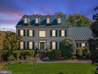 39000 Fox Manor Dr, Leesburg, VA 20175