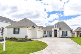4111 Oleander Dr, Lake Charles, LA 70605