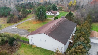 8261 N Dort Hwy, Mount Morris, MI 48458