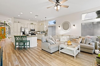 4106 Copper Hill Ct, Antelope, CA 95843