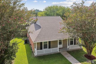 4617 Blueribbon Dr, Baton Rouge, LA 70814