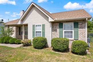 3853 Northbrook Dr, Nashville, TN 37207