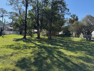 22 Pythian Place, Palm Coast, FL 32164