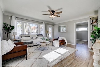 1822 55th St, Des Moines, IA 50310