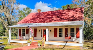 898 Bachelor Hill Rd, Walterboro, SC 29488