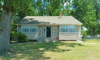 2305 N Cuthbert Dr, Lindenwold, NJ 08021