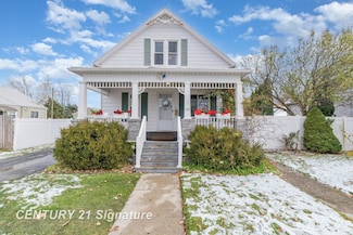 1507 S Van Buren St, Bay City, MI 48708