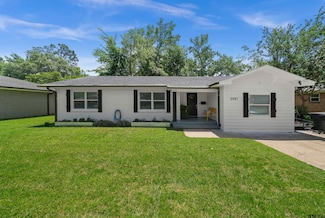 2401 Sampson Dr, Tyler, TX 75701