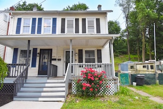 639 S Main St, Bangor, PA 18013