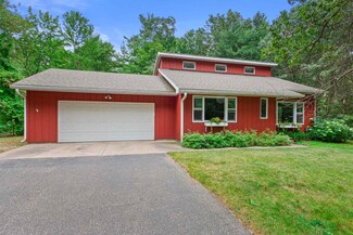 2010 Norway Pine Dr, Plover, WI 54467