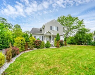 126 Pennsylvania Ave, Flemington, NJ 08822