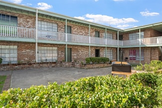6301 Alfano St Unit 10, Houston, TX 77076