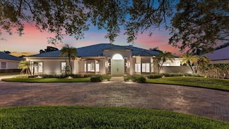 2670 Tecumseh Dr, West Palm Beach, FL 33409