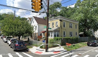 27 Osgood Ave, Staten Island, NY 10304