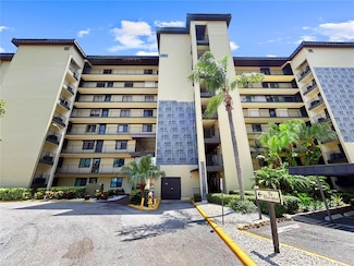 650 Island Way Unit 408, Clearwater Beach, FL 33767