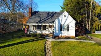 519 Woodrow St NW, North Canton, OH 44720