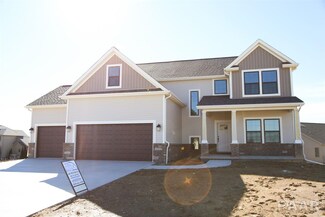 6512 Callahan Ct, Edwards, IL 61528