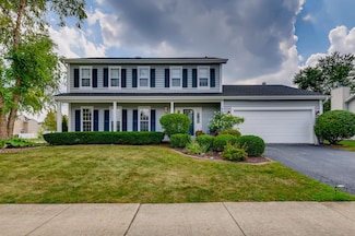1685 Estate Cir, Naperville, IL 60565