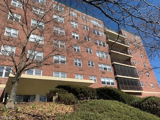 415 Claremont Ave Unit 5H, Montclair, NJ 07042