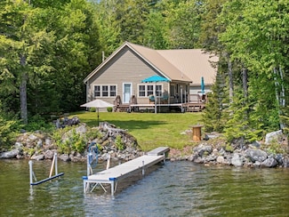 60 Howard Point Rd, Lake View Plantation, ME 04463
