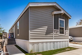 818 W Summerside Rd, Phoenix, AZ 85041