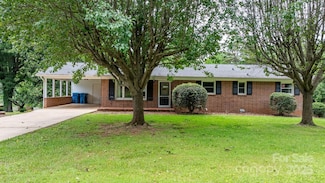 1753 28th St NE, Hickory, NC 28601