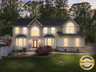 112 Hunters Run, Swedesboro, NJ 08085