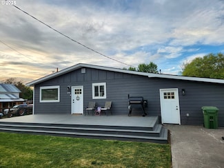 295 Water St, Heppner, OR 97836