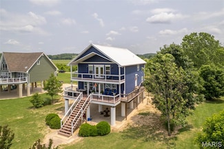 1457 Riverway Dr, Doniphan, MO 63935