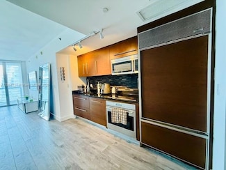 475 Brickell Ave Unit 4910, Miami, FL 33131