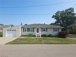 921 Grant Ave, Cambridge, OH 43725