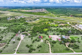 8548 Old Lockhart Rd, Buda, TX 78610