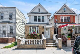 9119 82nd St, Woodhaven, NY 11421