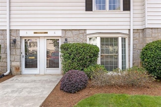 136 Peachtree Memorial Dr NW Unit CT6, Atlanta, GA 30309