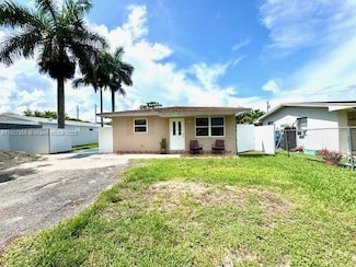 827 SW 3rd St, Homestead, FL 33034