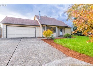 20233 Meadowood Place, Oregon City, OR 97045