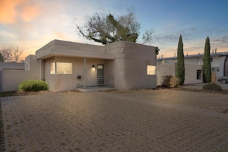 213 Girard Blvd SE, Albuquerque, NM 87106