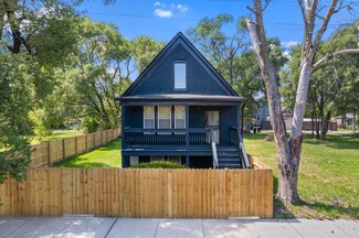 6926 S Marshfield Ave, Chicago, IL 60636
