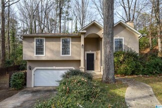 3612 Chaumont Dr, Vestavia, AL 35223