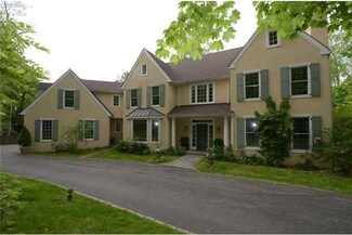 492 King of Prussia Rd, Wayne, PA 19087